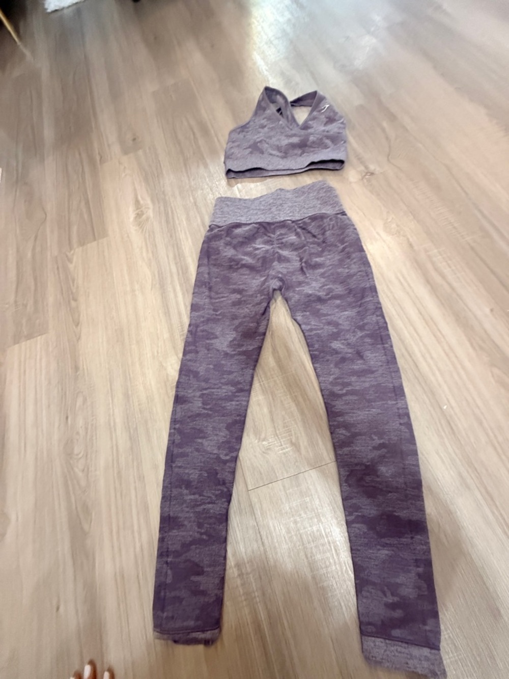 Gymshark Purple Seamless High-Waist Leggings with Matching Sports Bra